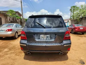 Mercedes-Benz GLK-Class 2011 Gray
