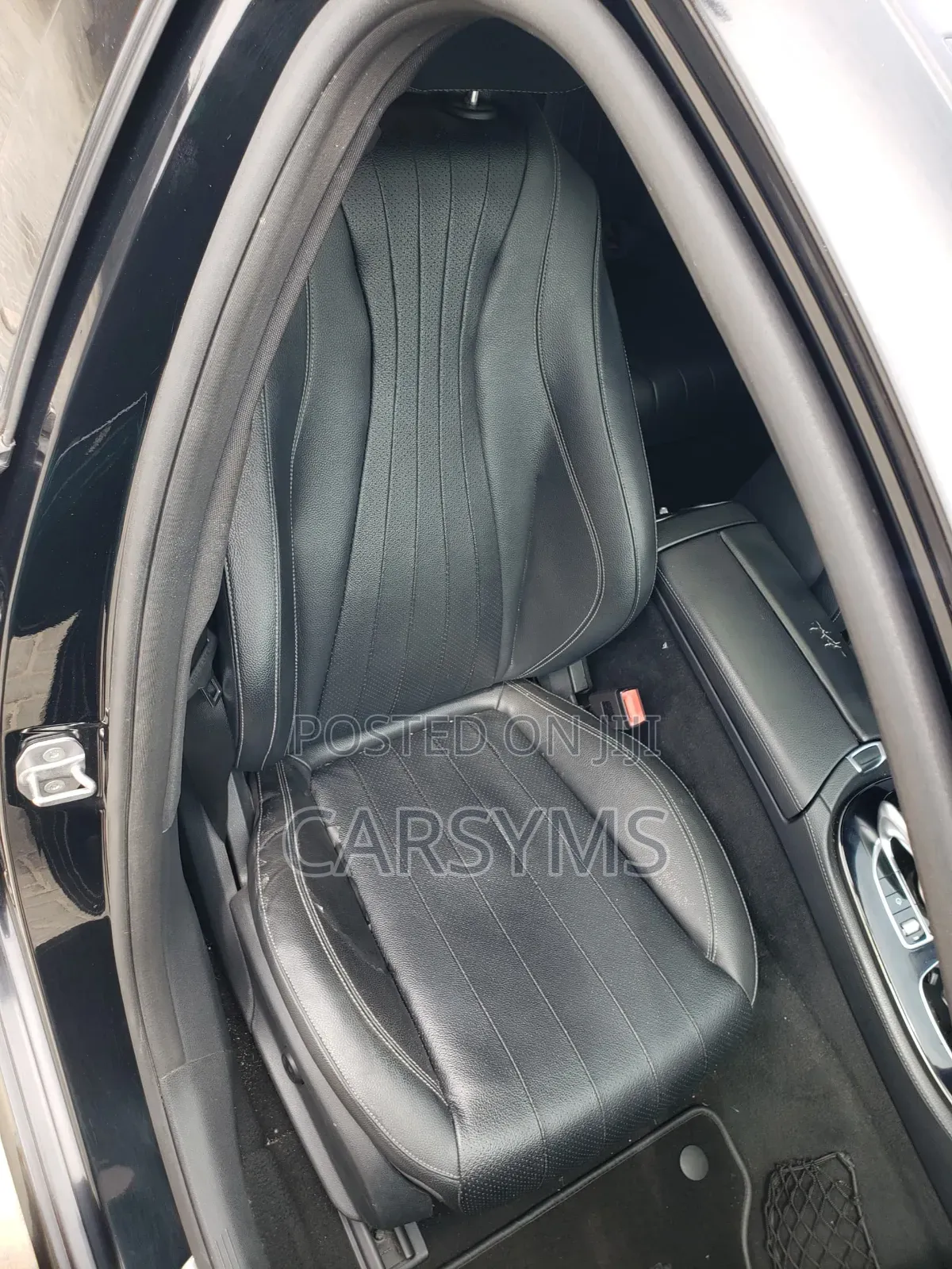 Mercedes-Benz E300 2017 Black