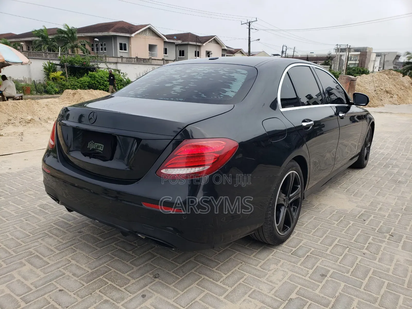 Mercedes-Benz E300 2017 Black