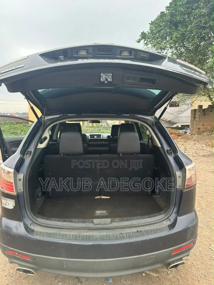 Mazda CX-9 2012 Blue