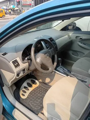 Toyota Corolla LE 4dr Sedan (1.8L 4cyl 4A) 2010 Green