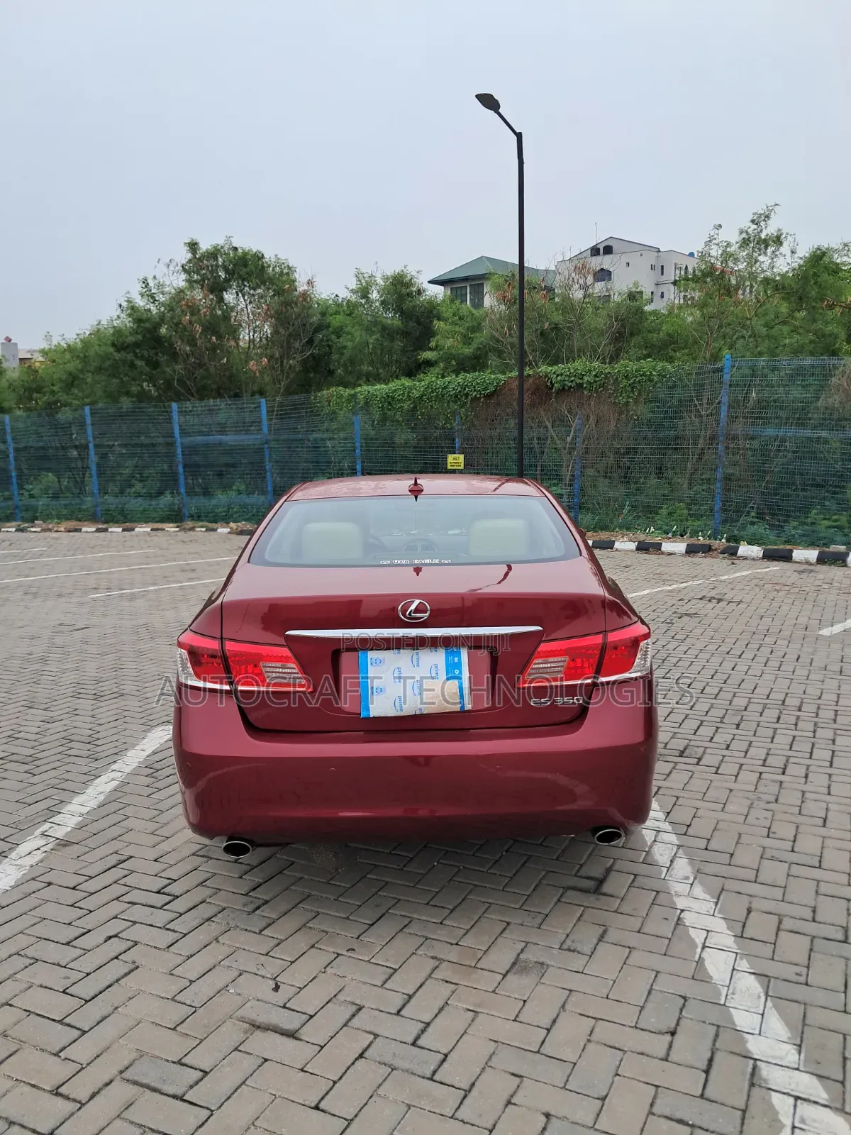 Lexus ES 2012 Burgundy