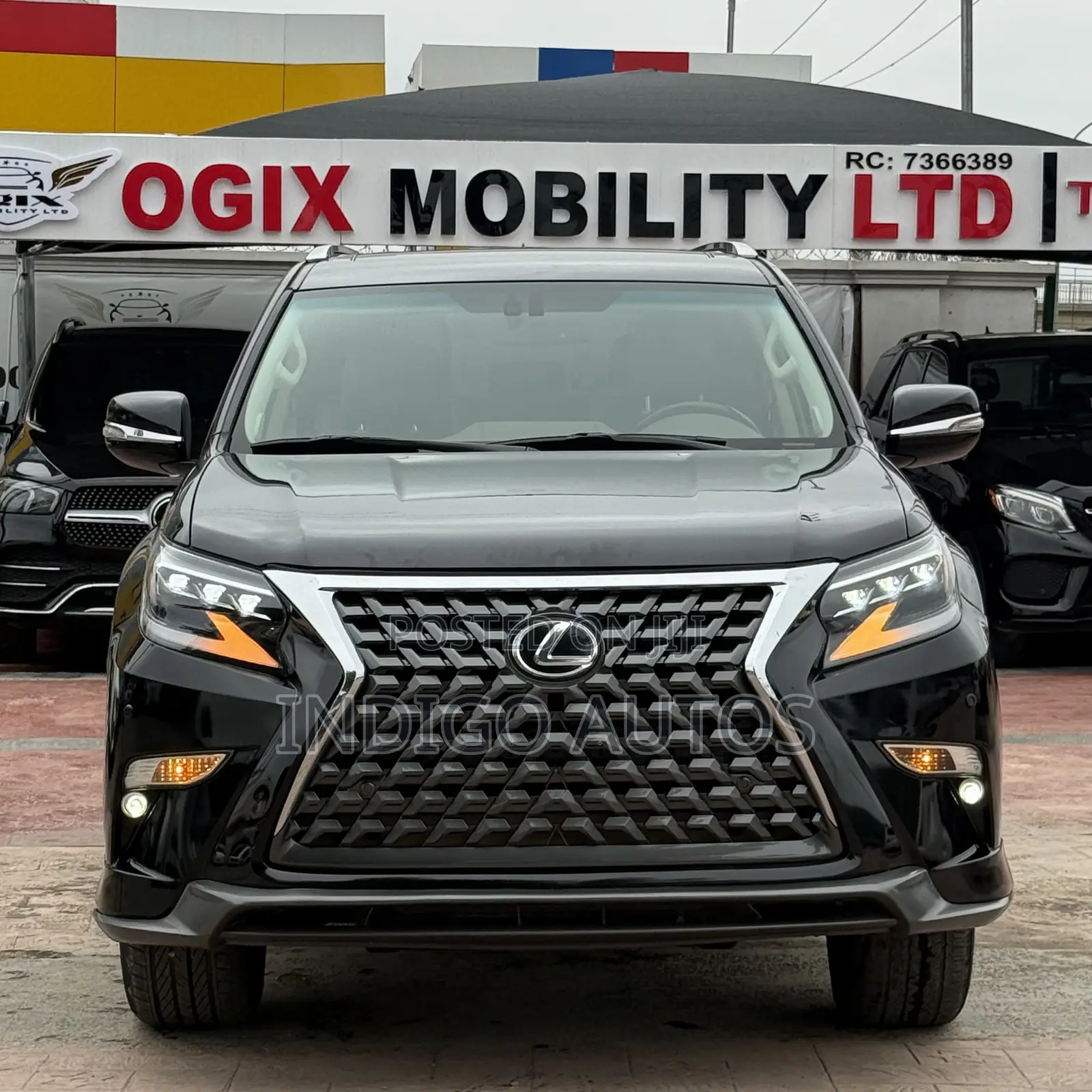 Lexus GX 460 2011 Black