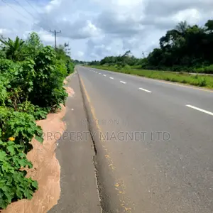 6 Plots for Sale at UMUAHIA EXPRESSWAY