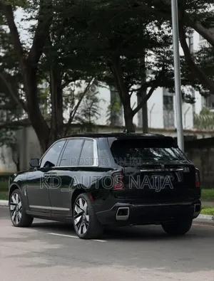 Rolls-Royce Cullinan 2025 Black