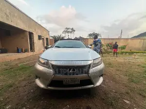 Lexus ES 350 FWD 2014 Silver