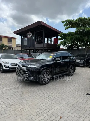Lexus LX 600 2022 Black