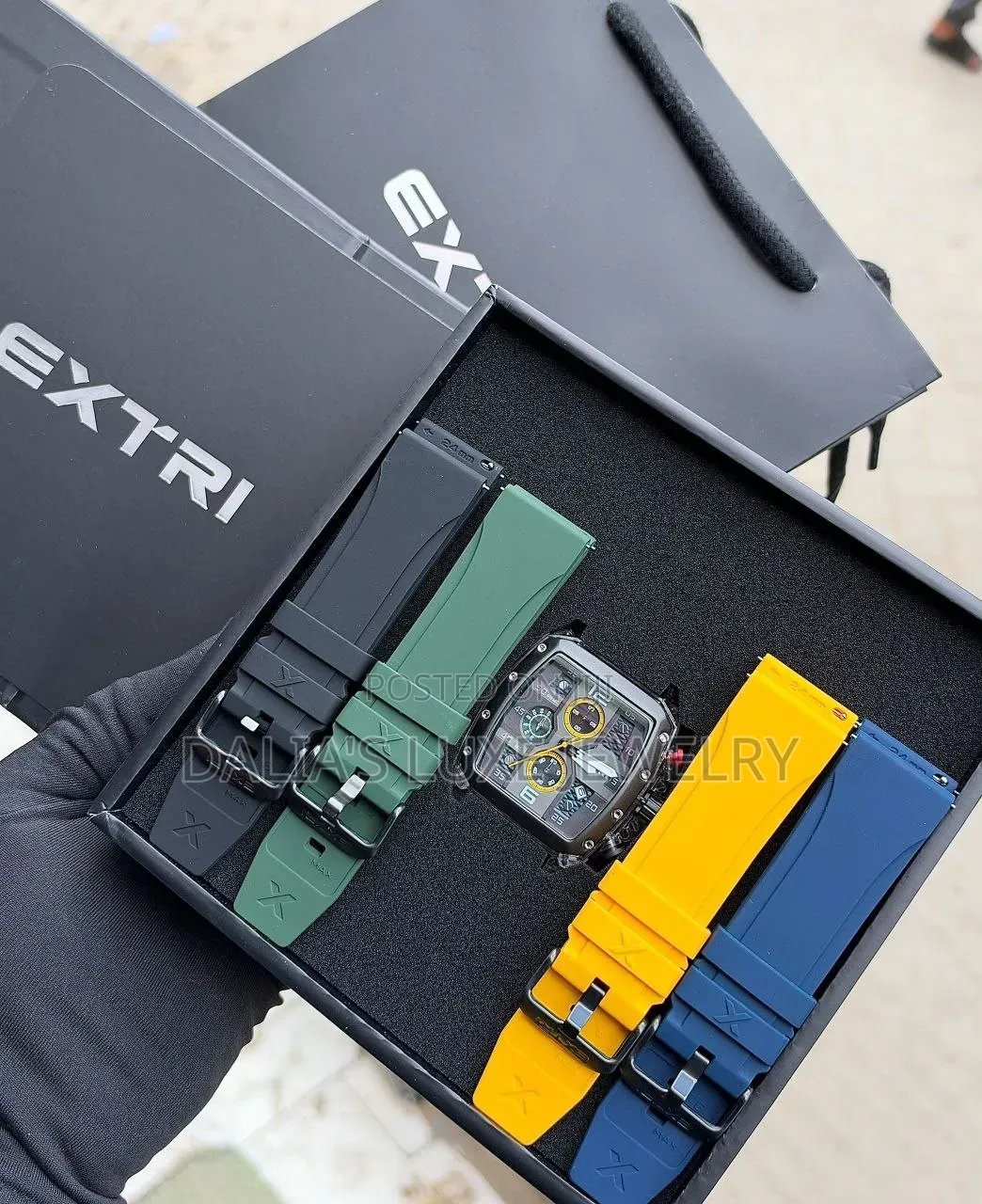 Extri High Quality Rubber Watch