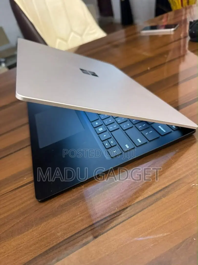Laptop Microsoft Surface Laptop 4 8GB Intel Core i5 SSD 256GB
