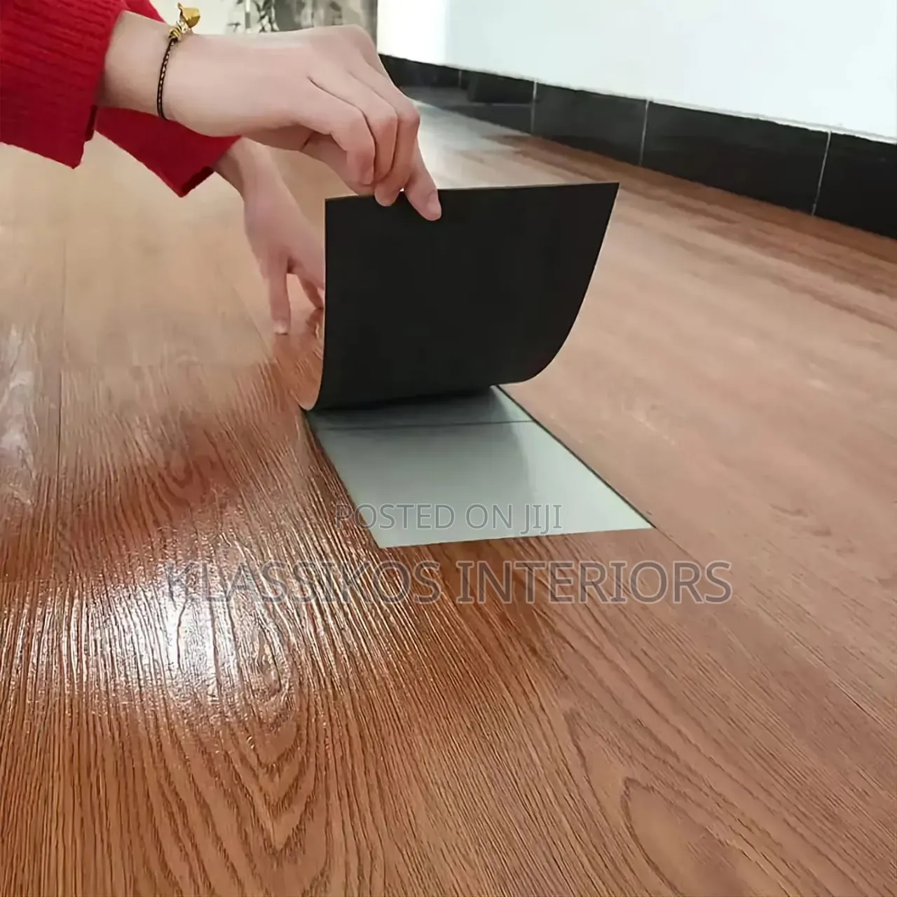 Scratch Resistant Wood Look Vinyl Flooring Planks