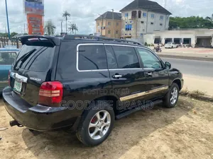 Toyota Highlander Limited V6 2005 Black