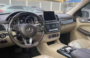 Mercedes-Benz GLE-Class 2016 Black