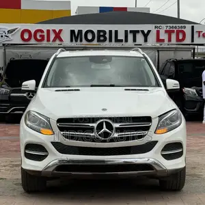Mercedes-Benz GLE-Class GLE 350d 4MATIC 2018 White