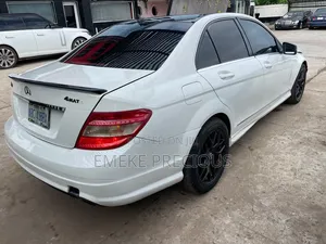 Mercedes-Benz C300 Sport Sedan AWD (3.0L 6cyl 7A) 2008 White