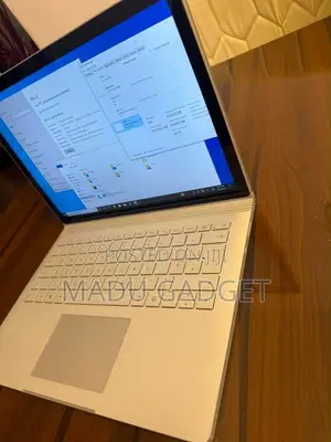 Laptop Microsoft Surface Book 2 16GB Intel Core i7 SSD 512GB