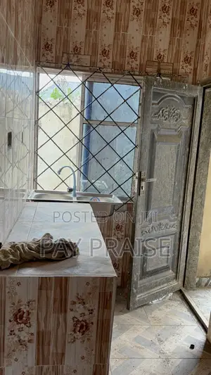 1bdrm Room & Parlour in Harmony, Ita Oluwo for rent