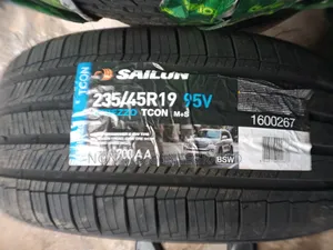 Fomatic Tyres