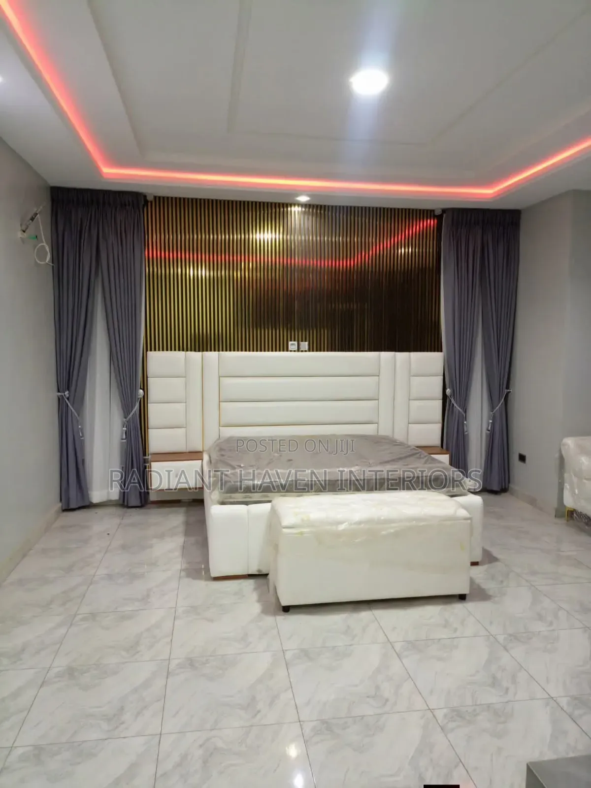 Curtains and Window Blinds
