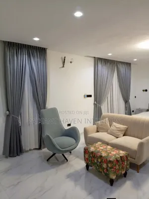 Curtains and Window Blinds