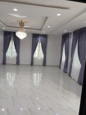 Curtains and Window Blinds