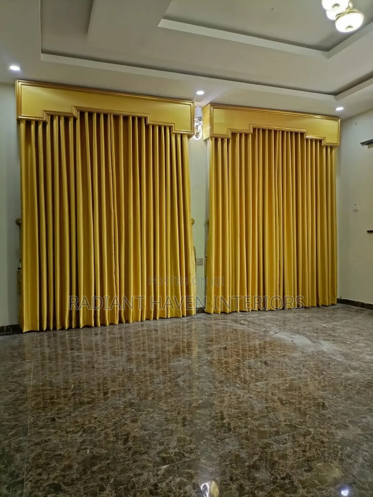 Curtains and Window Blinds