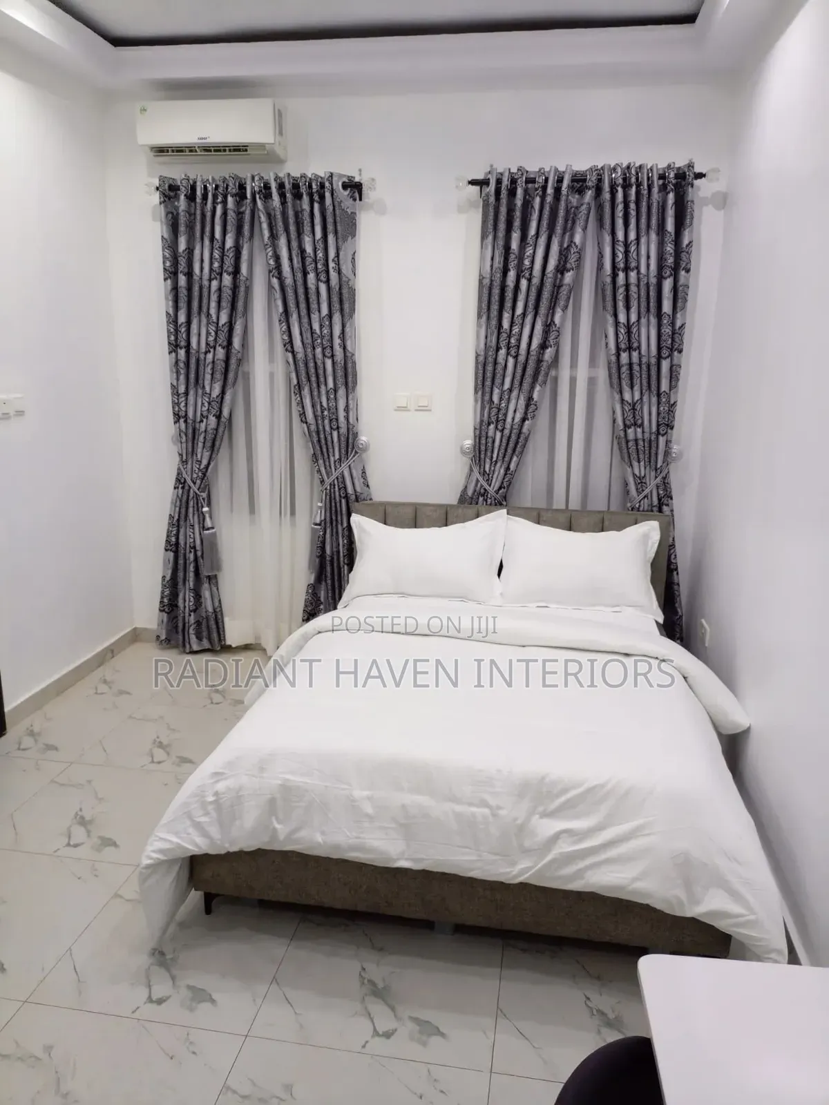 Curtains and Window Blinds