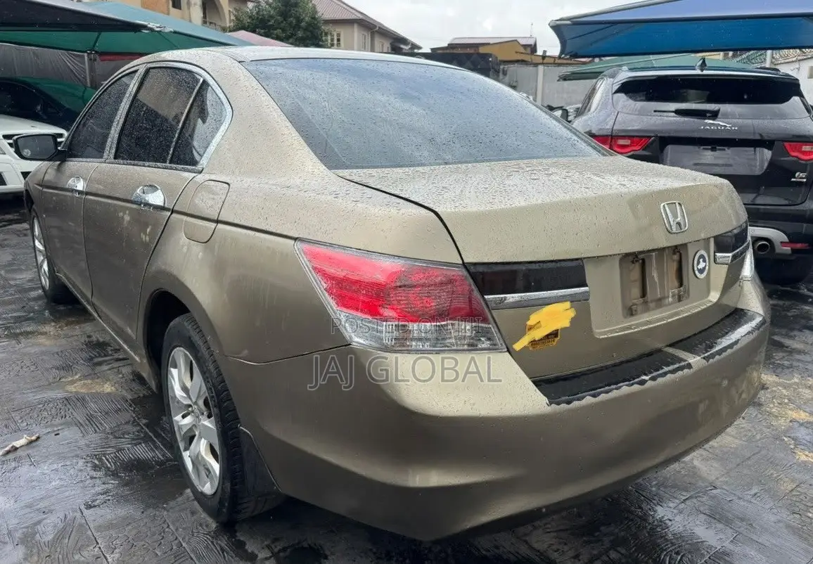 Honda Accord 2008 Gold
