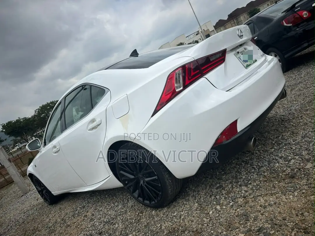 Lexus IS 2014 White