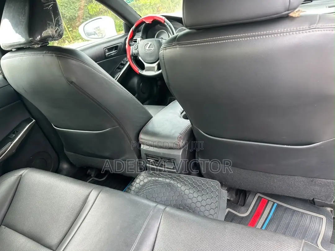 Lexus IS 2014 White