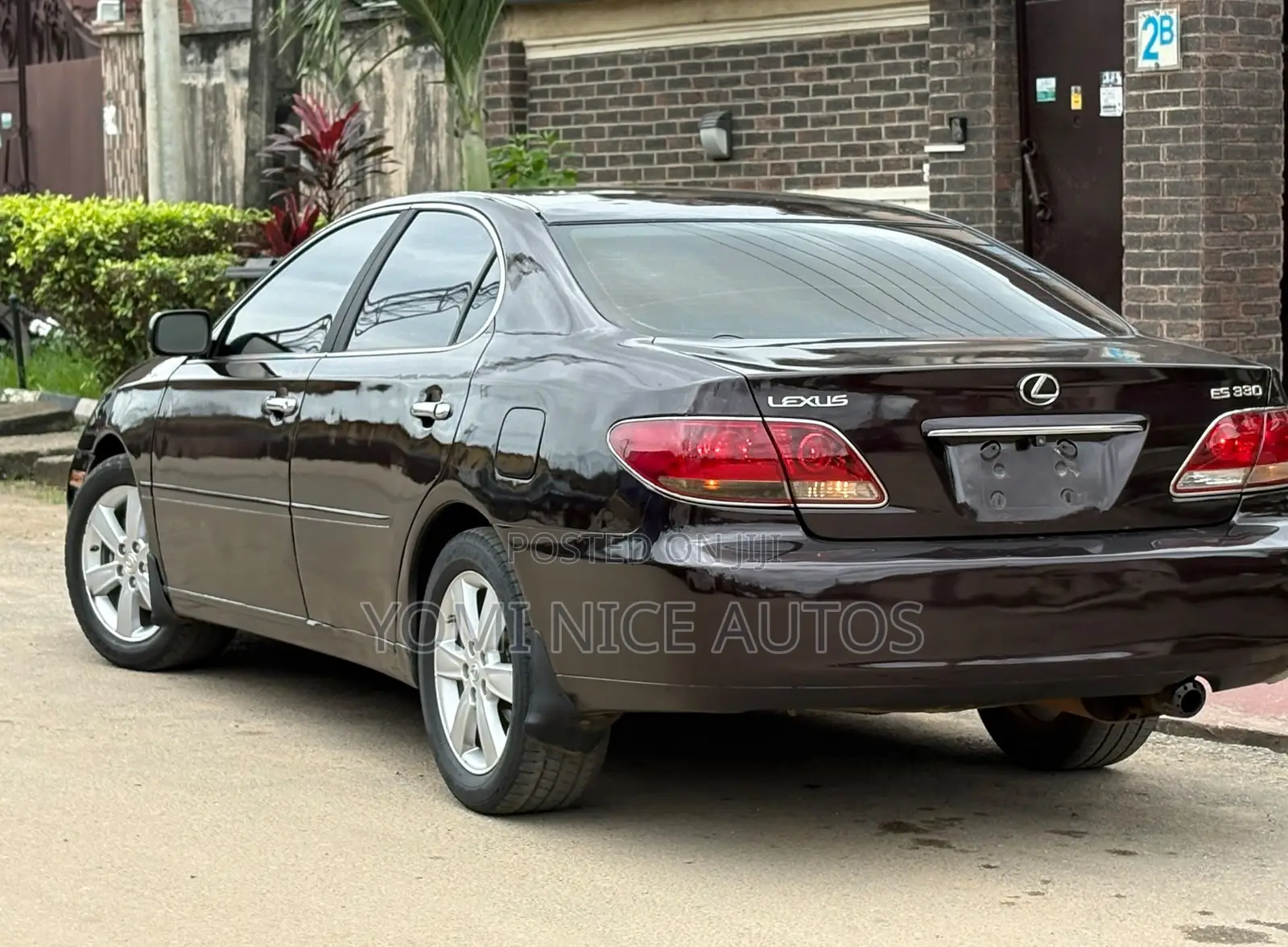 Lexus ES 330 2005 Brown