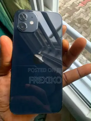 Apple iPhone 12 64 GB Blue