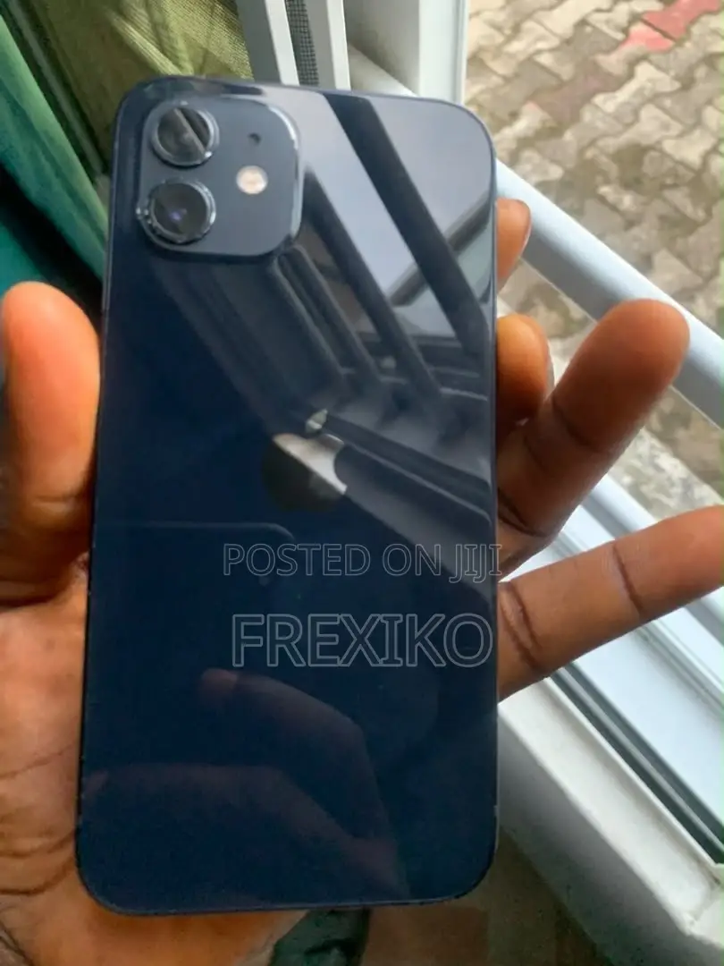 Apple iPhone 12 64 GB Blue