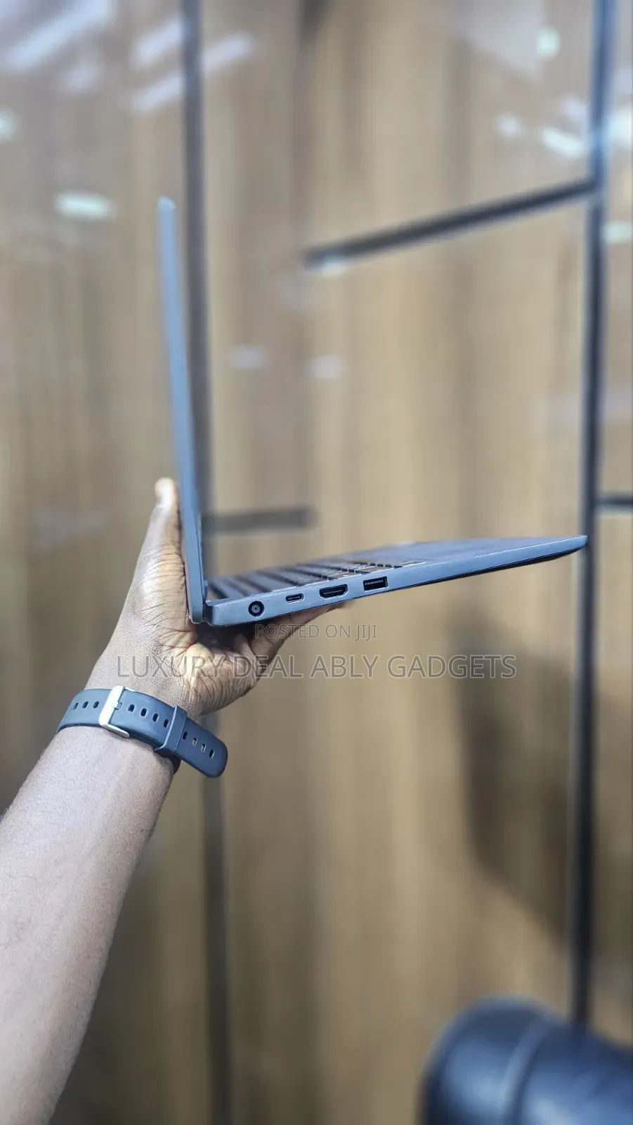 Laptop Dell Latitude 7400 8GB Intel Core i5 SSD 256GB