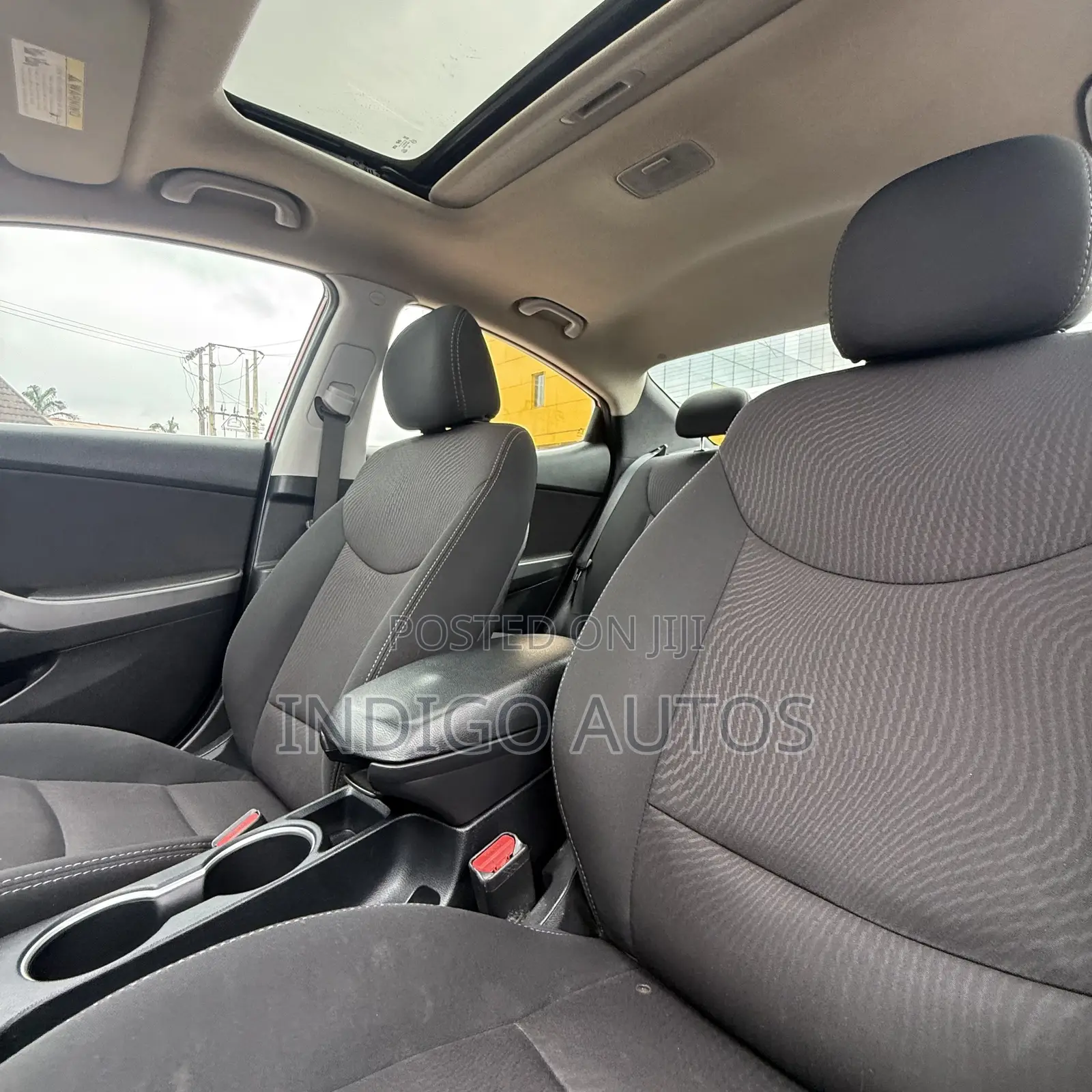 Hyundai Elantra 2015 Red