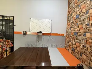 Cutting Table