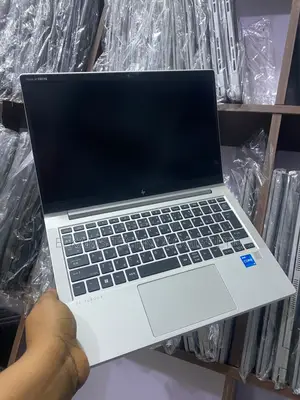 Laptop HP EliteBook 830 G9 16GB Intel Core i5 SSD 1T