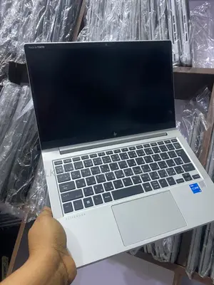 Laptop HP EliteBook 830 G9 16GB Intel Core i5 SSD 1T