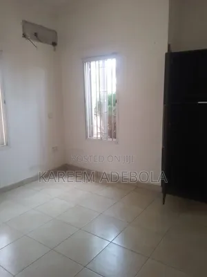 Furnished 2bdrm Block of Flats in Off Rahmon Adeboyejo for rent