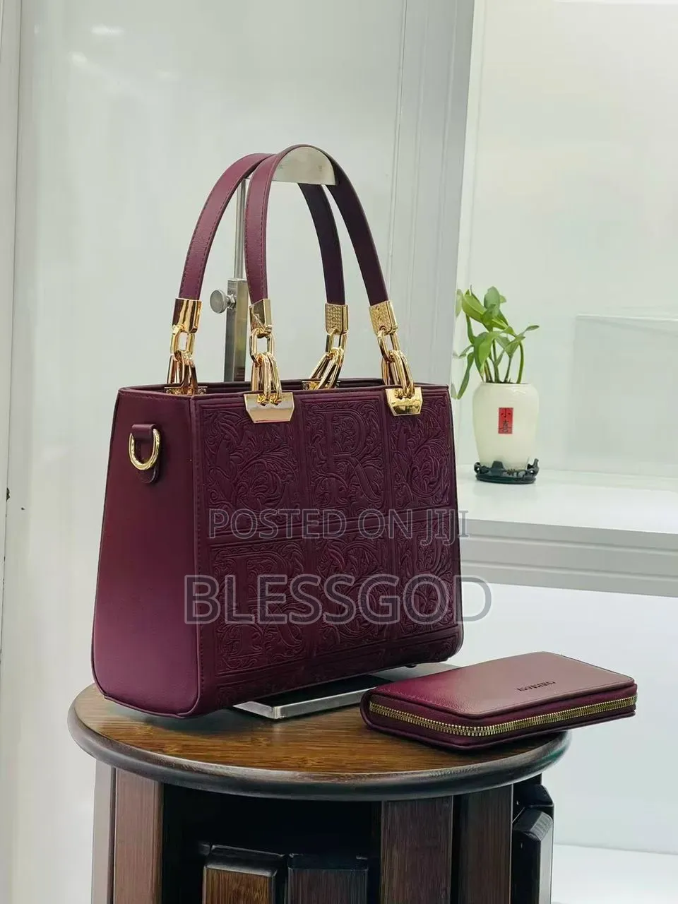 Luxury Hand Bag