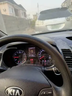 Kia Cerato 2014 Gray