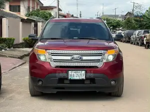 Ford Explorer 2014 Red