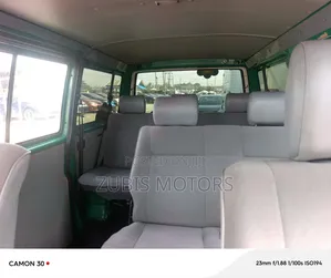 Volkswagen Transporter 2002 Green