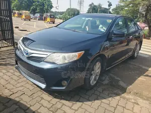 Toyota Camry Hybrid XLE 2012 Black