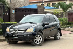 Mercedes-Benz M Class ML 350 AWD 4Matic (3.5L V6 7A) 2006 Black
