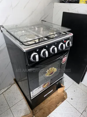 Skyrun Gas Cooker With 12.5kg Cylinder