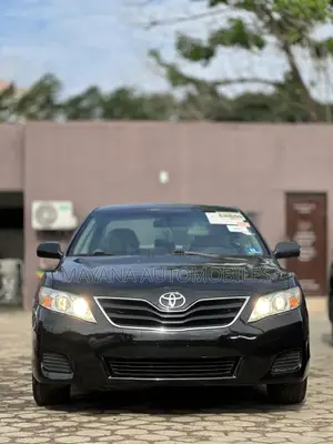 Toyota Camry LE 4dr Sedan (2.5L 4cyl 6AM) 2010 Black