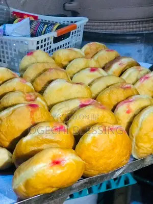 Birthday Cakes and Surprise in Lagos