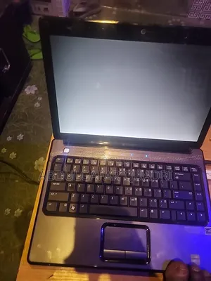 Laptop Compaq Presario V3000 2GB Intel Core 2 Duo HDD+SSD 160GB