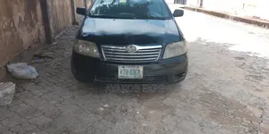 Toyota Corolla 2004 Black