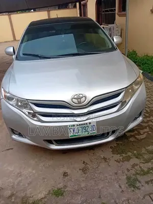 Toyota Venza 2011